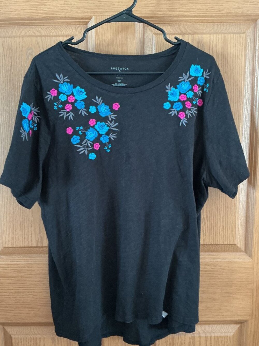 Preswick & Moore T Shirt